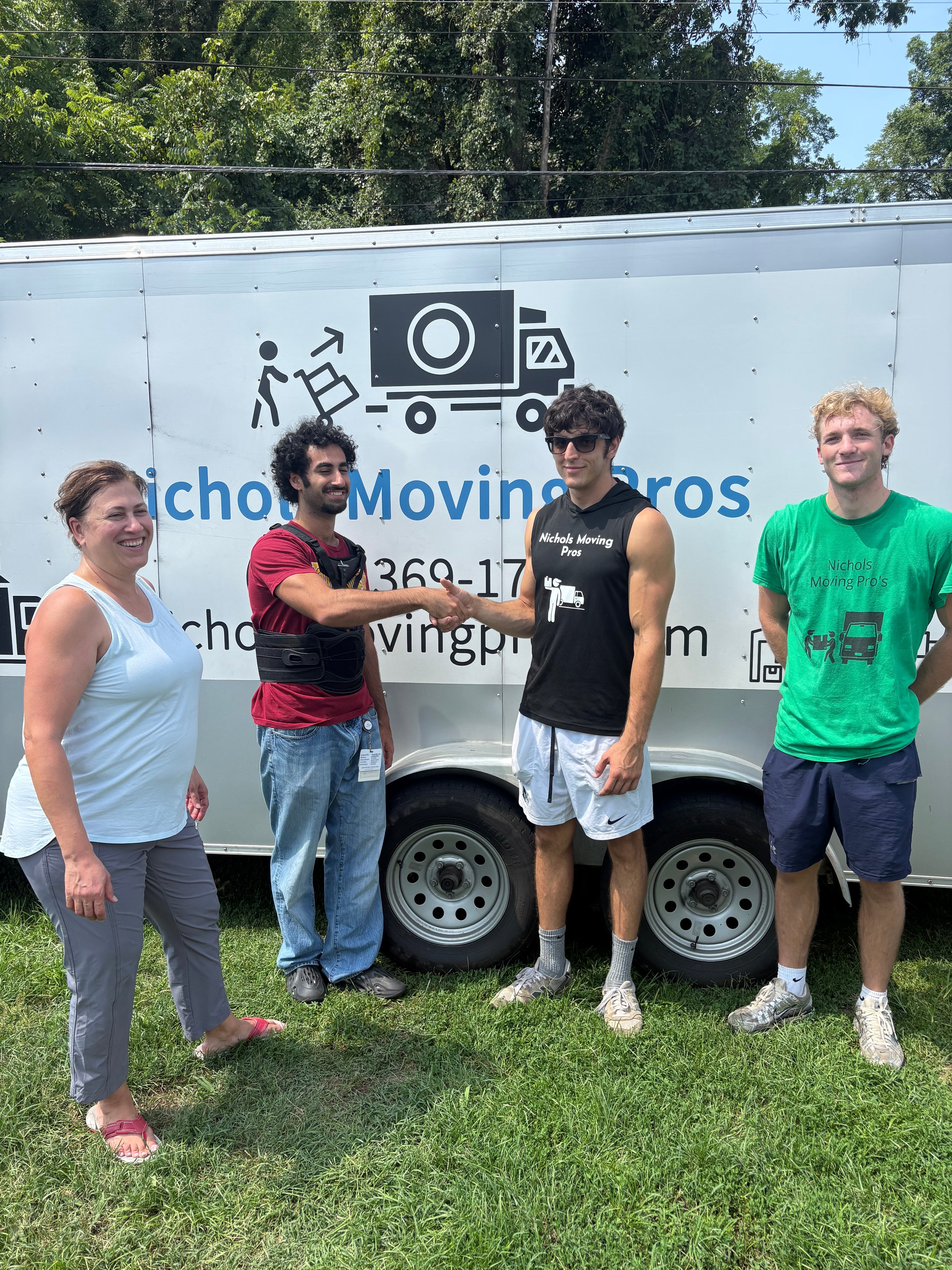 Friendly Nichols Moving Pros movers providing reliable moving services for homeowners in Roanoke, VA.